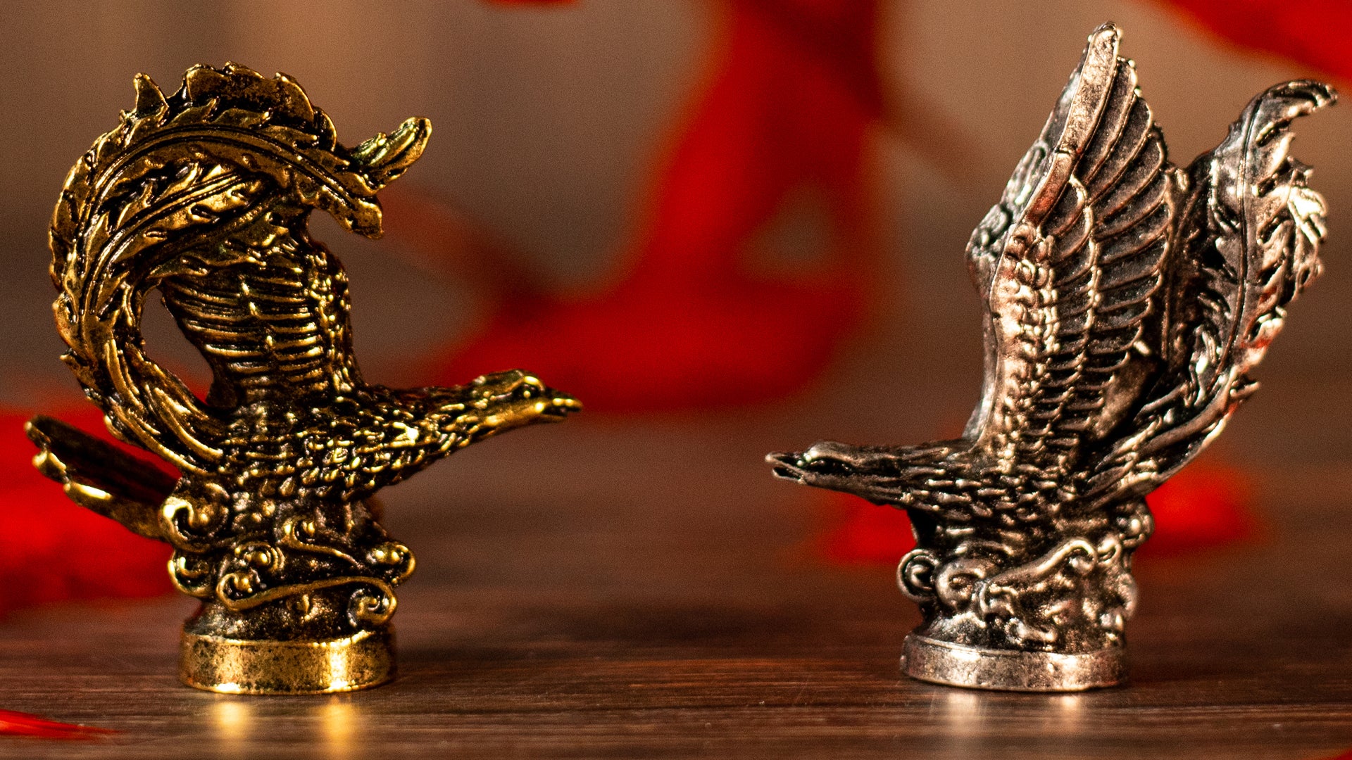Tsuro: Luxury Limited Edition board game statues