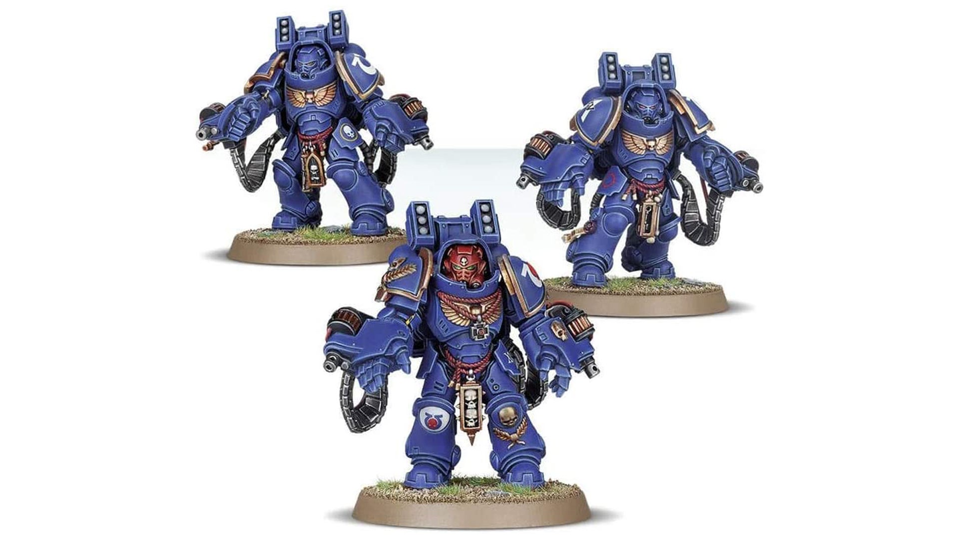 An image of some Warhammer 40k Space Marine Primaris Aggressors